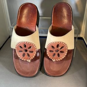 Cole Han sandals. Size 8. Tan suede and brown leather.